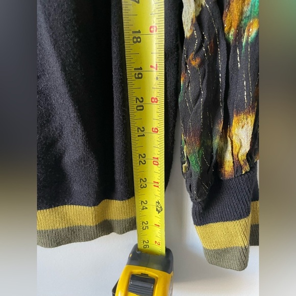 Bl^nk London, XS, women’s black knit blouse with printed sheer sleeves, EUC - Picture 5 of 6